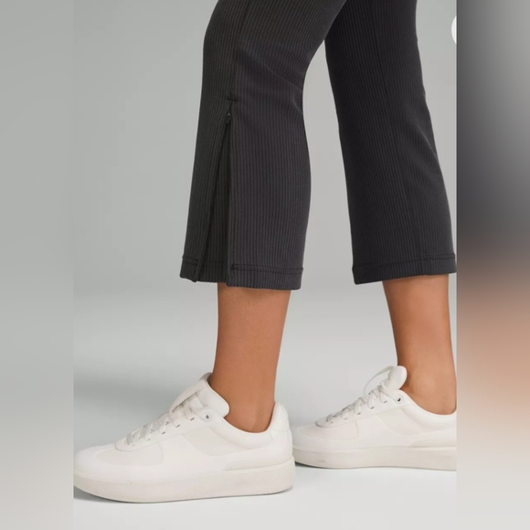 Lululemon Ribbed Softstreme Zip-Leg High-Rise Cropped Pant 25" Black Sz 2 NWT - Picture 5 of 11